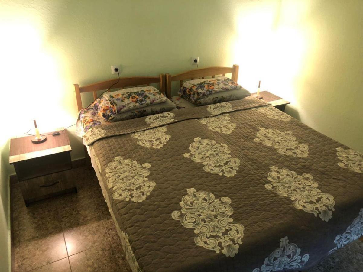 Hostel Bukhara Gold ทาชเคนต์ ภายนอก รูปภาพ