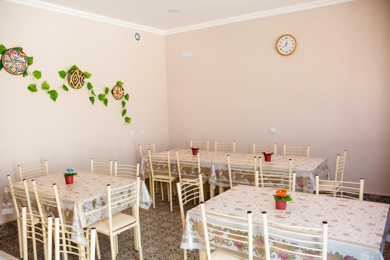 Hostel Bukhara Gold ทาชเคนต์ ภายนอก รูปภาพ