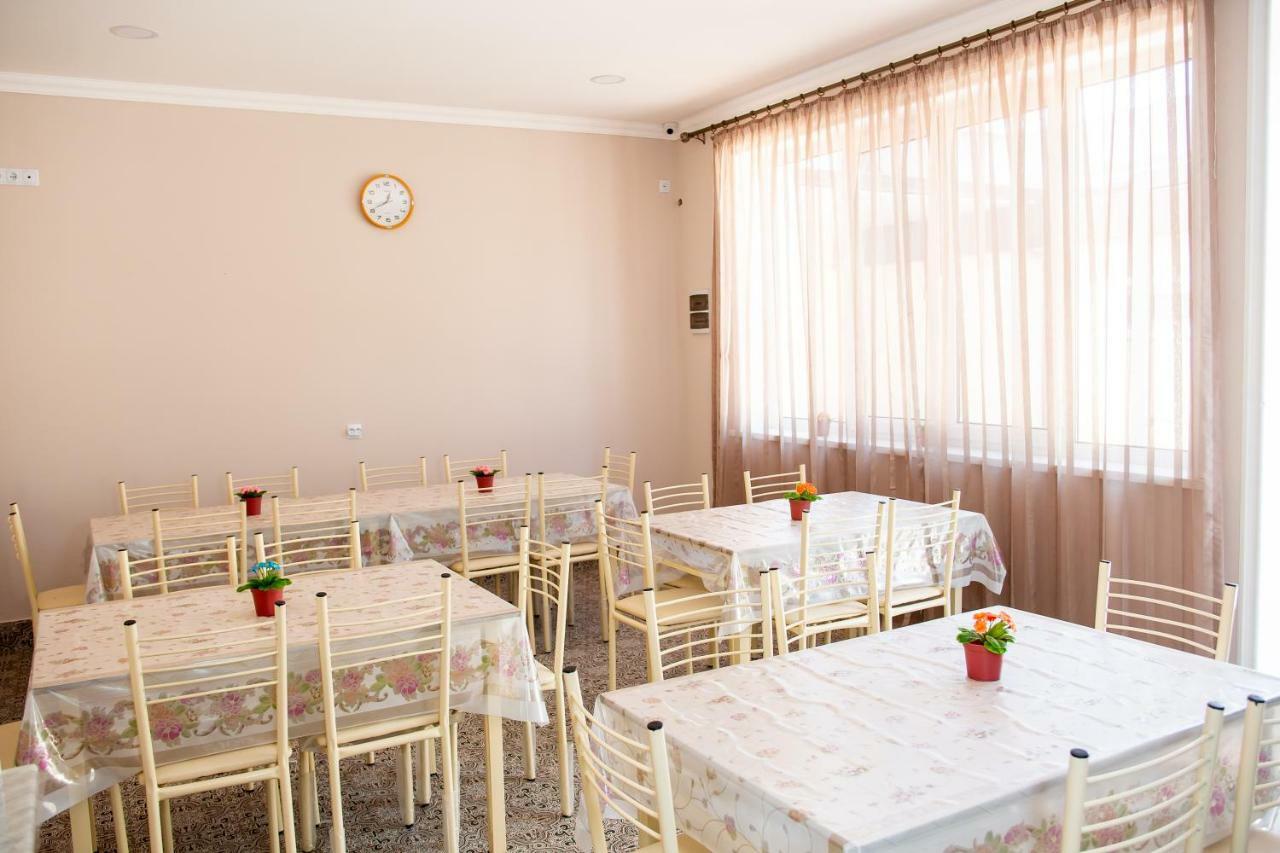 Hostel Bukhara Gold ทาชเคนต์ ภายนอก รูปภาพ