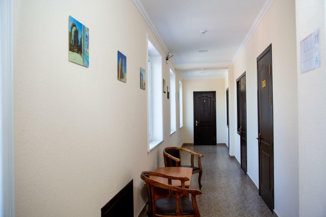 Hostel Bukhara Gold ทาชเคนต์ ภายนอก รูปภาพ