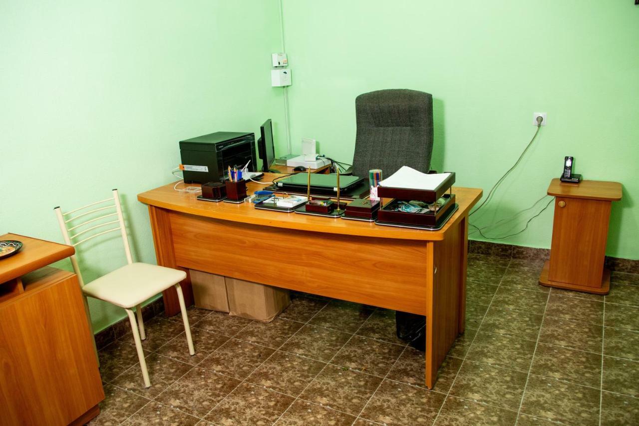 Hostel Bukhara Gold ทาชเคนต์ ภายนอก รูปภาพ