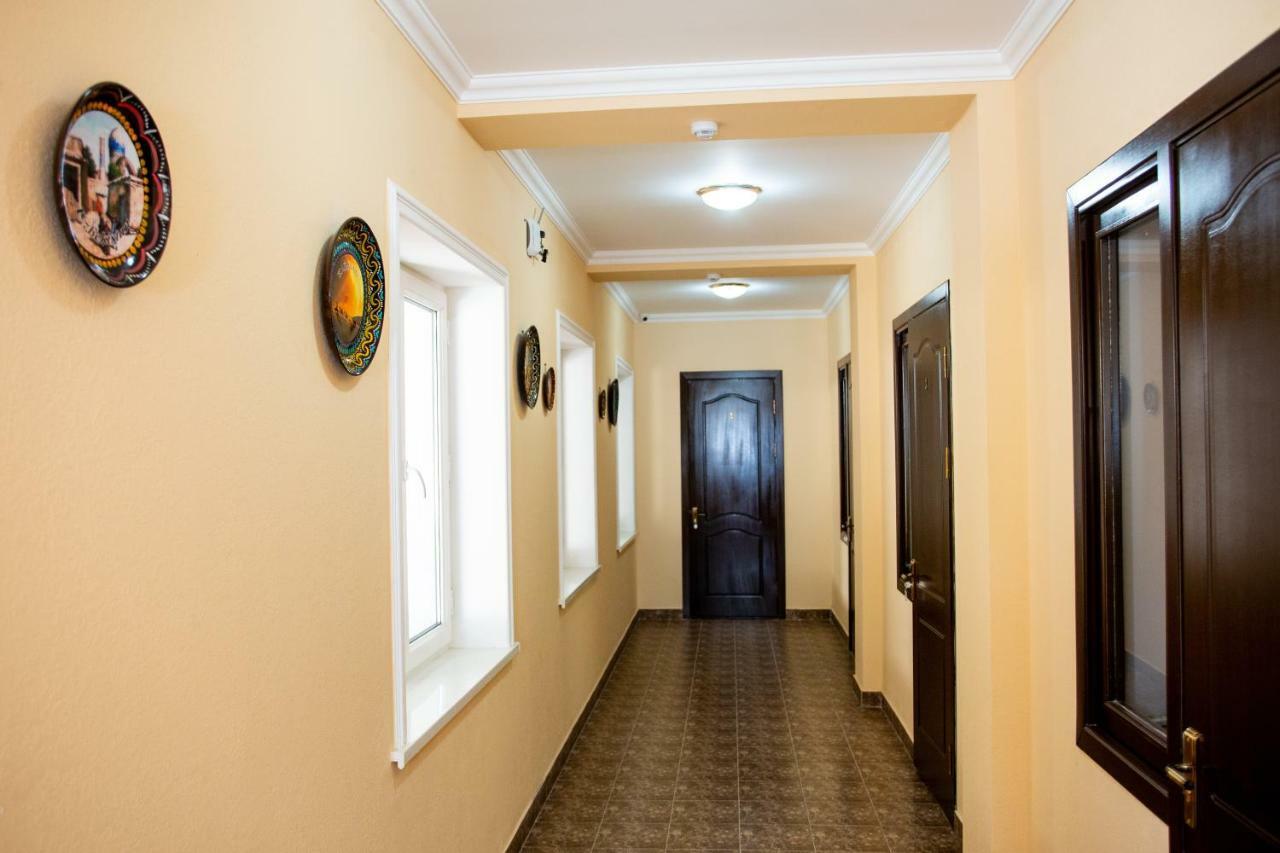 Hostel Bukhara Gold ทาชเคนต์ ภายนอก รูปภาพ