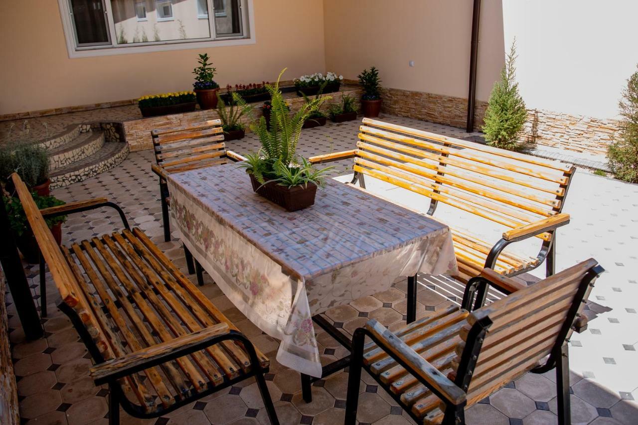 Hostel Bukhara Gold ทาชเคนต์ ภายนอก รูปภาพ