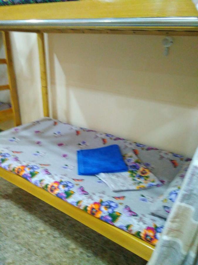 Hostel Bukhara Gold ทาชเคนต์ ภายนอก รูปภาพ