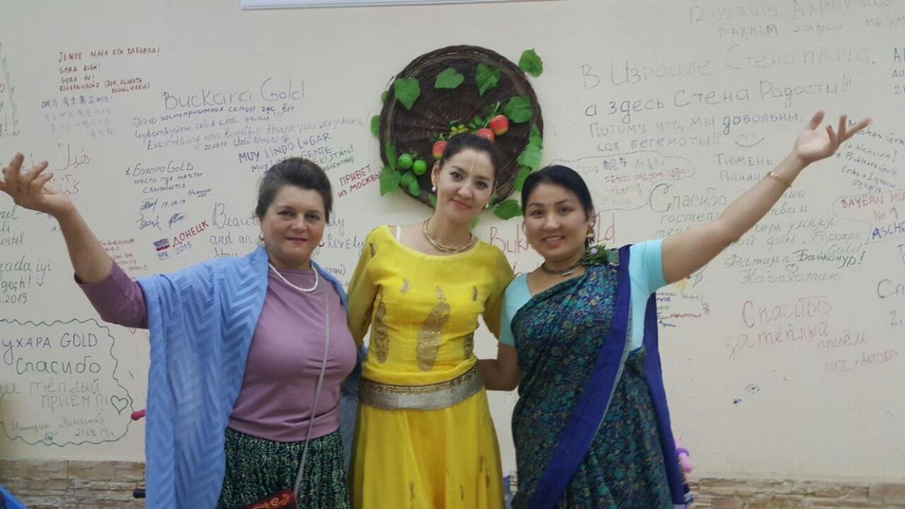 Hostel Bukhara Gold ทาชเคนต์ ภายนอก รูปภาพ